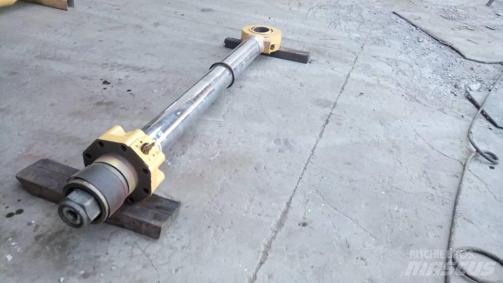 CAT 245 Hidráulica