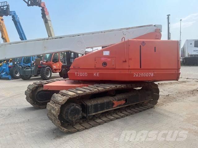 Aichi SR 182 Elevadores braços Telescópicos