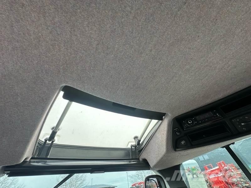 Steyr CVT 6205 Tratores Agrícolas usados
