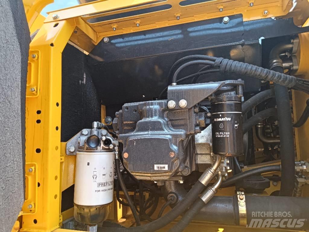 Komatsu PC 240 LC-8 Escavadoras de rastos
