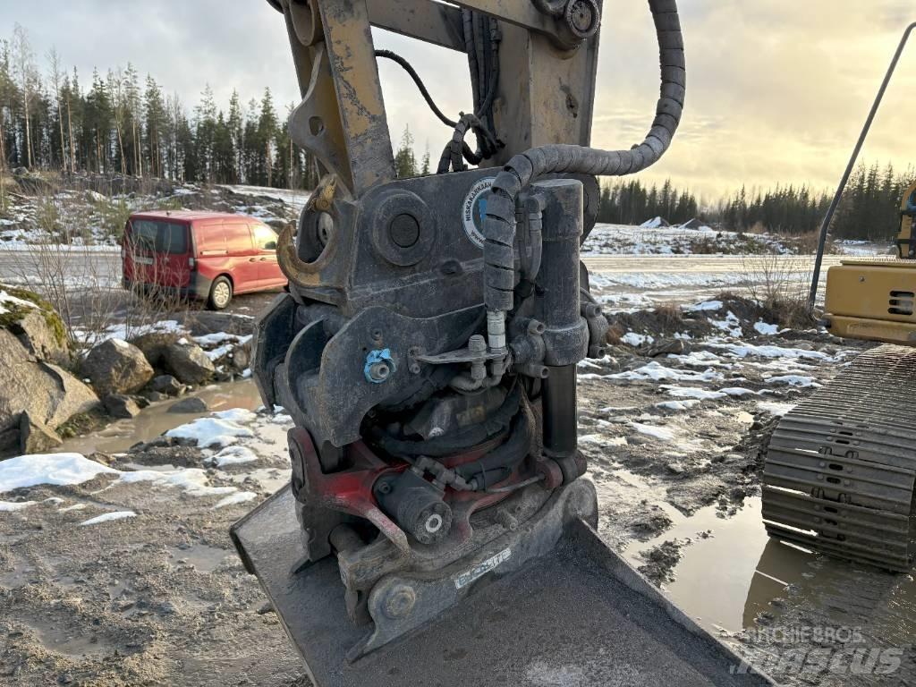 CAT 313F Escavadoras de rastos