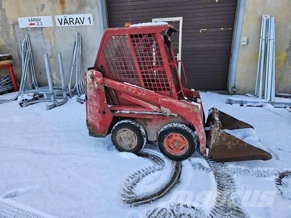 Bobcat 463 Carregadoras de direcção deslizante