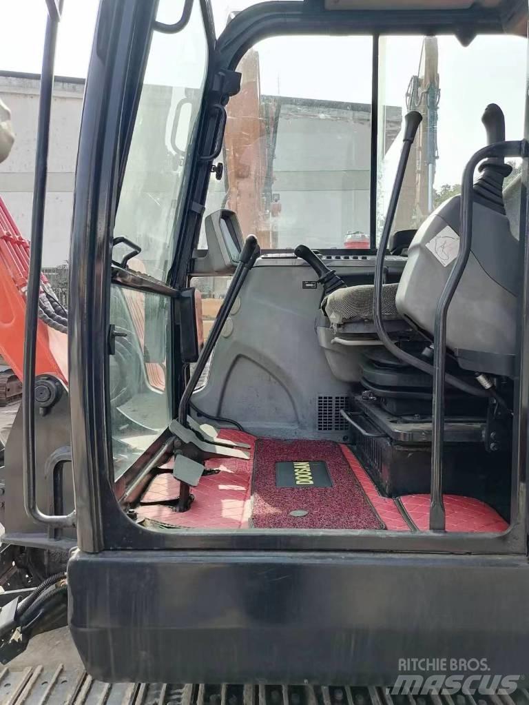 Doosan DX 60 Escavadoras de rastos