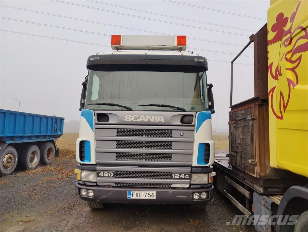 Scania G124 Camiões grua