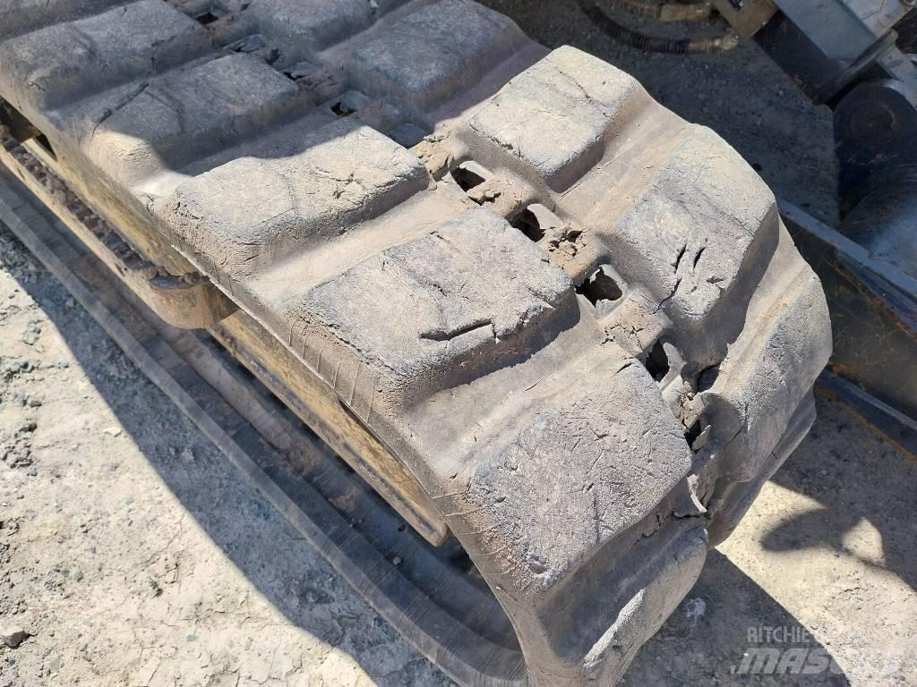 Komatsu PC80MR-5 Escavadoras Midi 7t - 12t