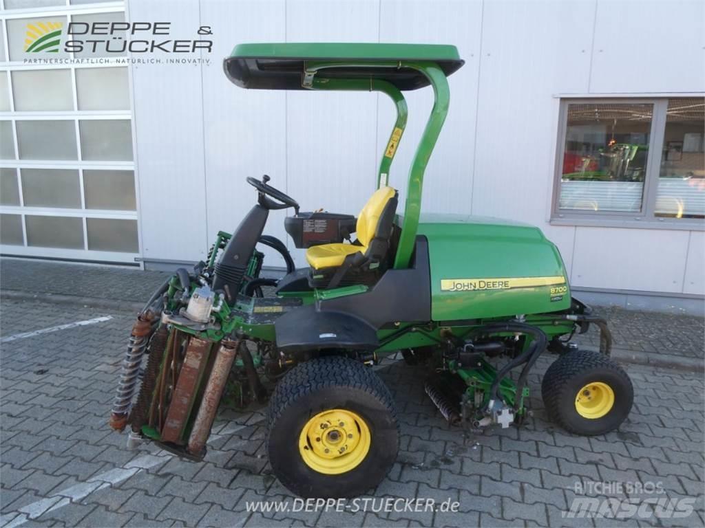 John Deere 8700 Gadanheiras