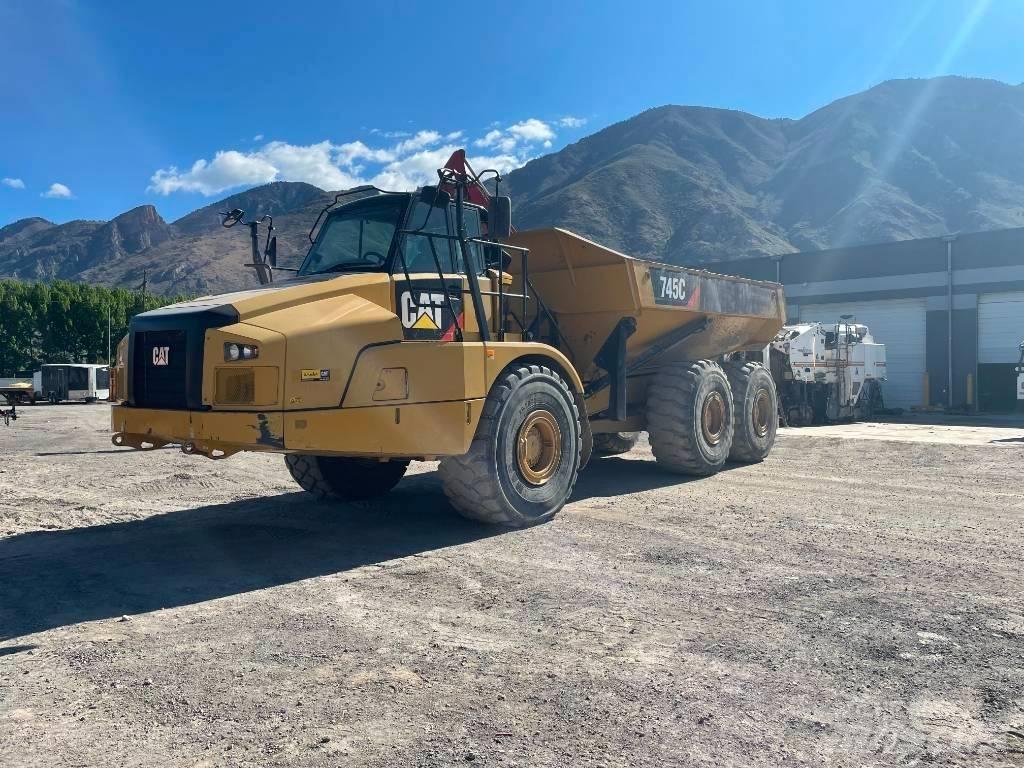 CAT 745 C Camiões articulados