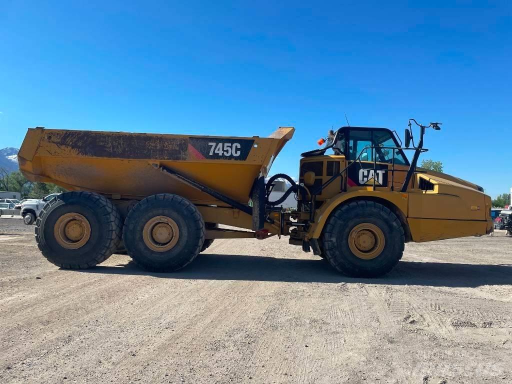 CAT 745 C Camiões articulados