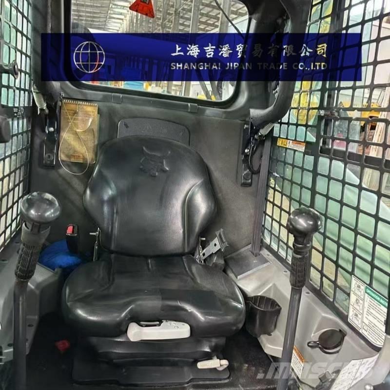 Bobcat S 770 Carregadoras de direcção deslizante
