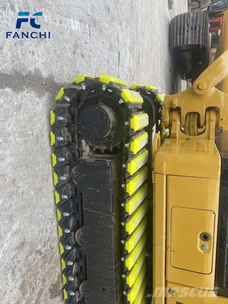 CAT 302 Mini Escavadoras <7t