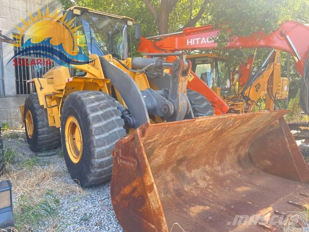 Volvo L 120 Pás carregadoras de rodas