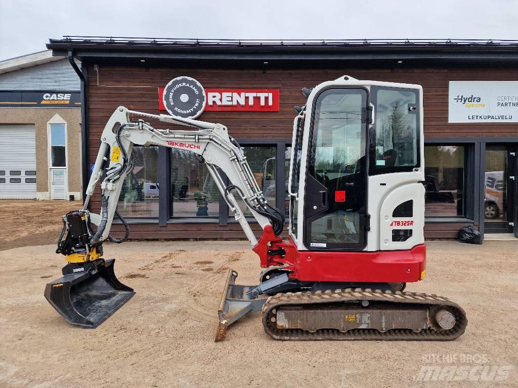 Takeuchi TB 325 R Mini Escavadoras <7t