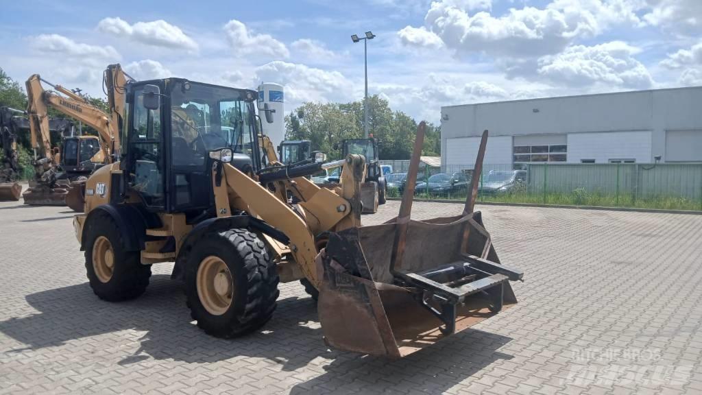 CAT 908 M Pás carregadoras de rodas