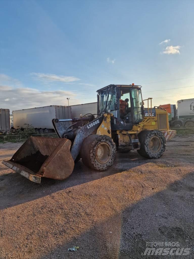 Bell L 1506 E Pás carregadoras de rodas