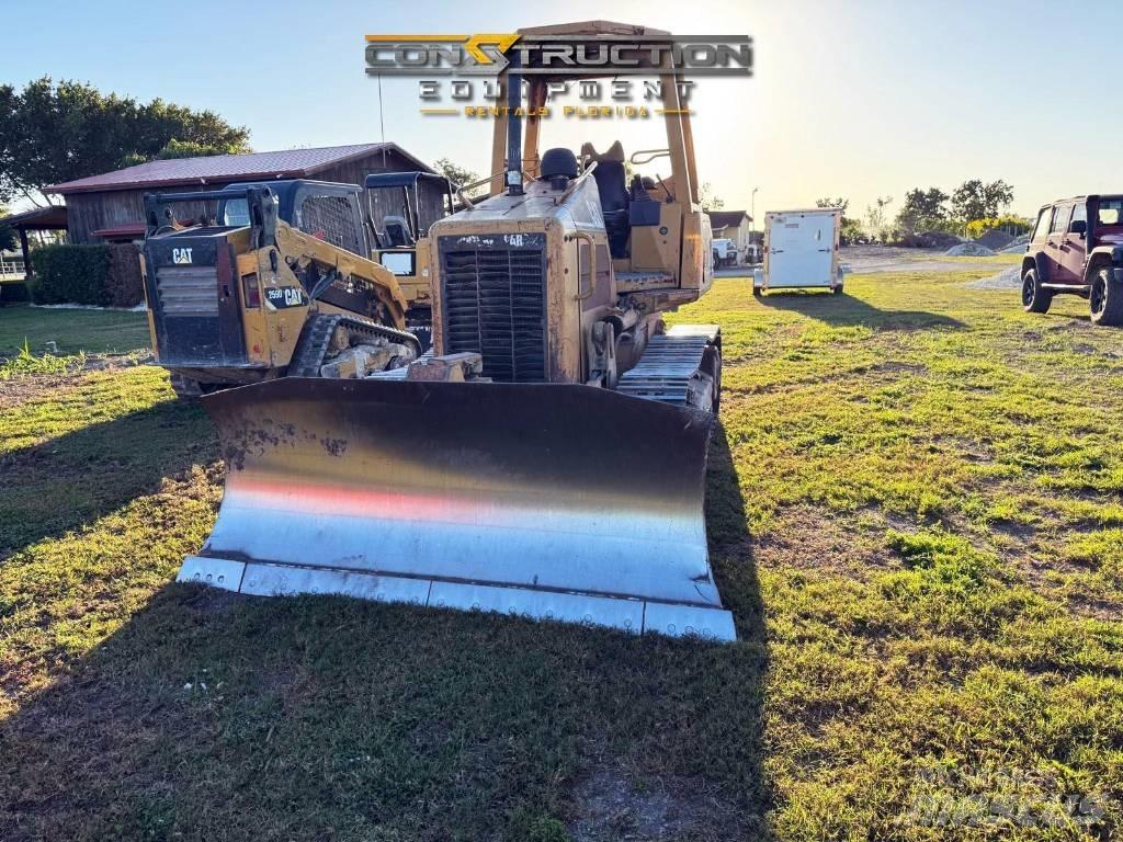 CAT D 3 G LGP Dozers - Tratores rastos