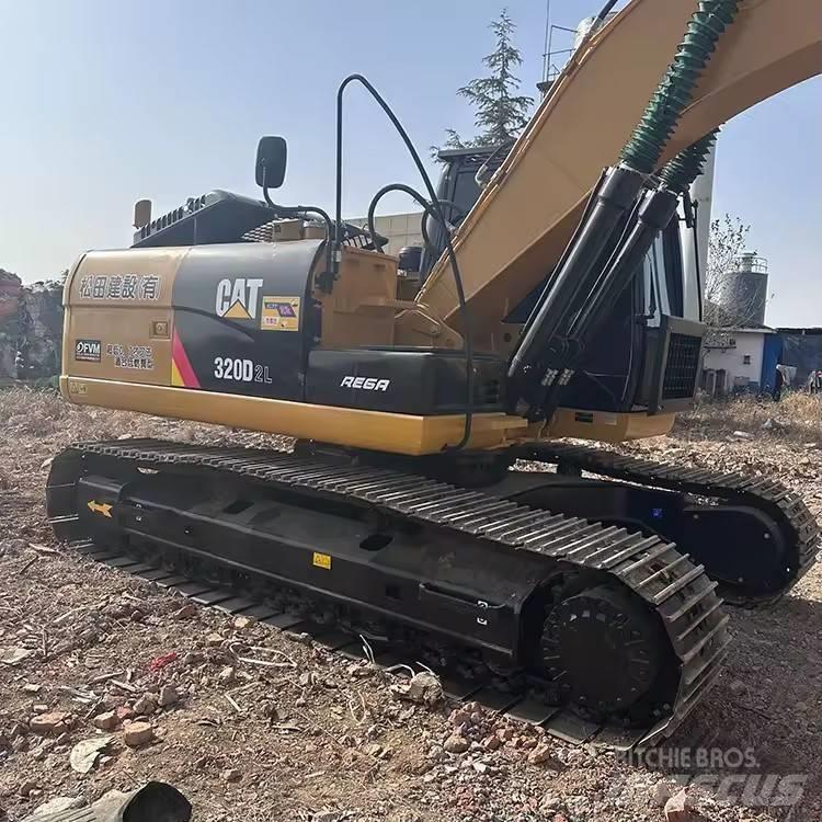 CAT 320 D2L Escavadoras de rastos