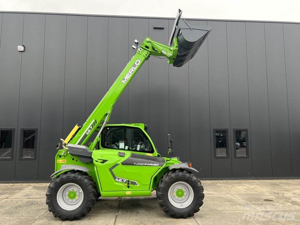Merlo TF42.7TT-136 Manipuladores telescópicos