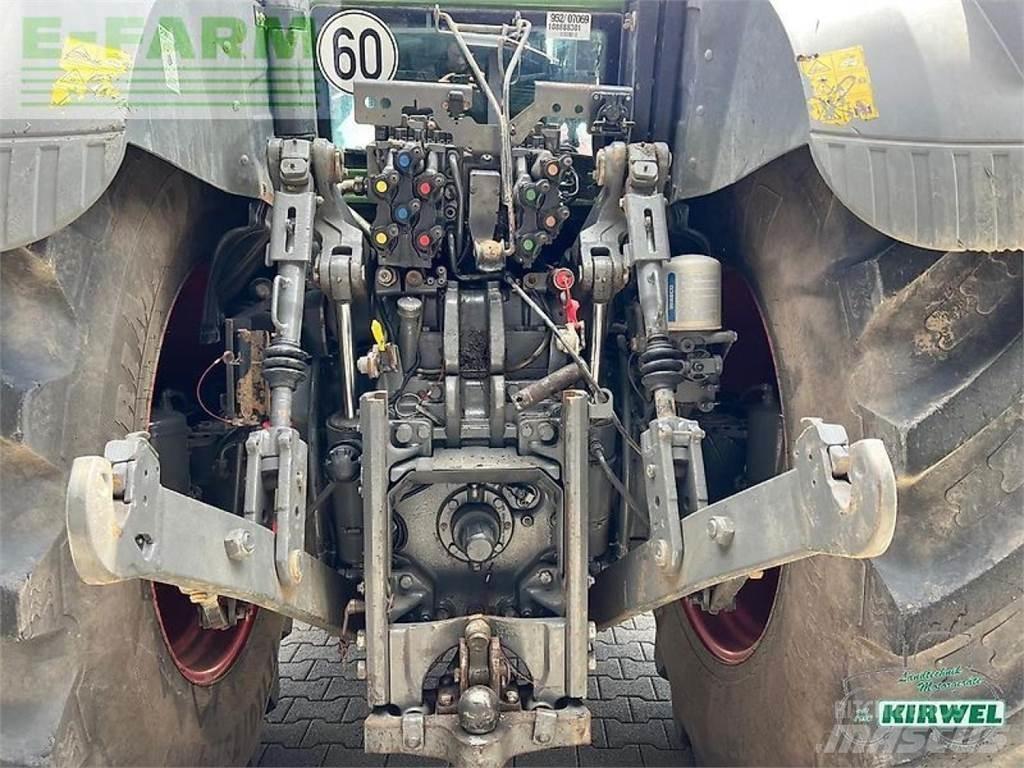 Fendt 933 vario s4 Tratores Agrícolas usados