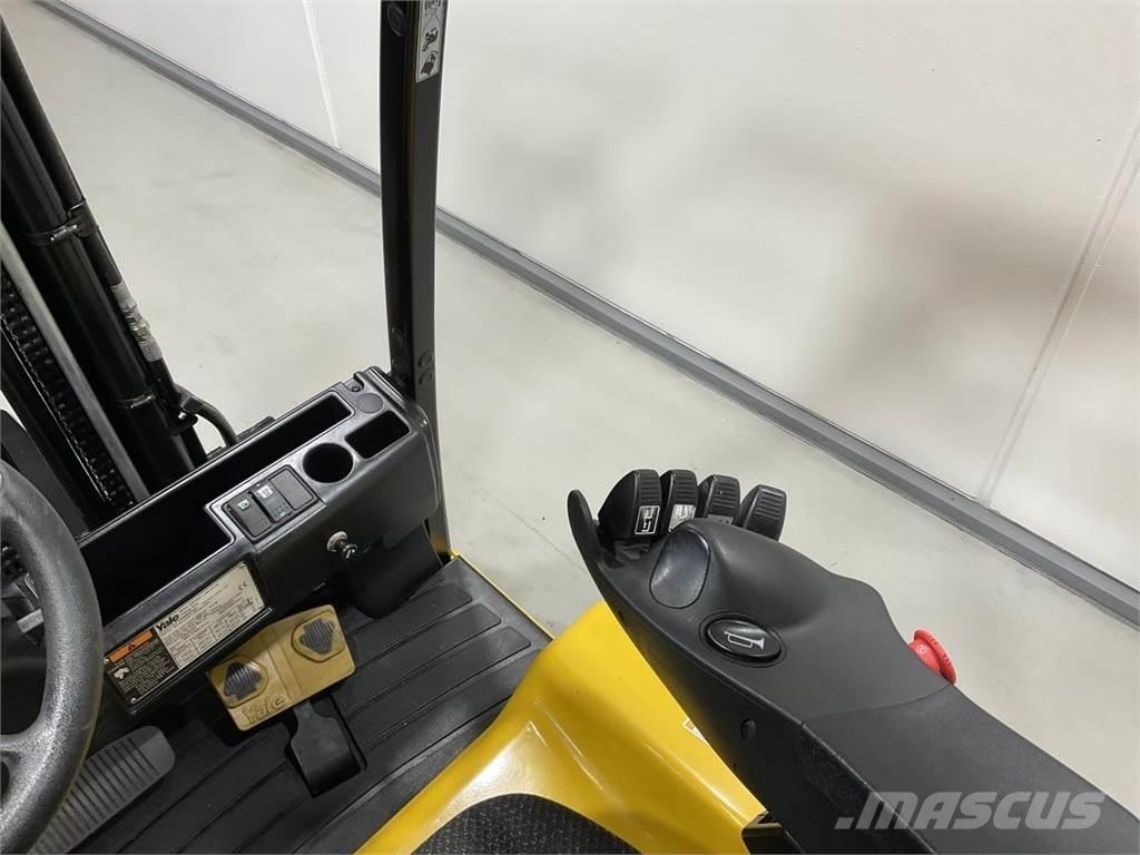 Yale ERP18VF Empilhadores eléctricos