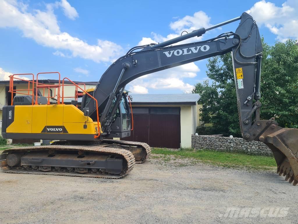 Volvo EC 220 E Escavadoras de rastos