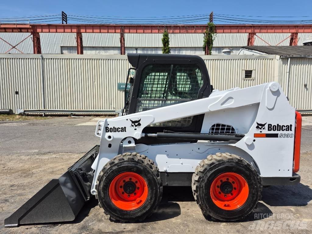 Bobcat S 630 Carregadoras de direcção deslizante