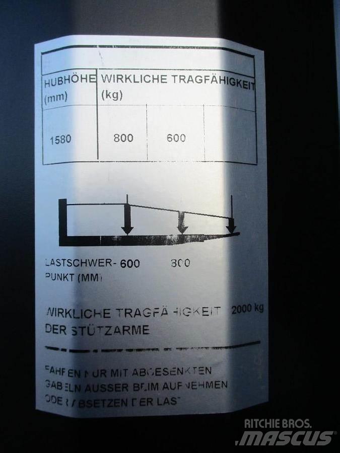 Toyota SWE 080L Empilhador para operador externo