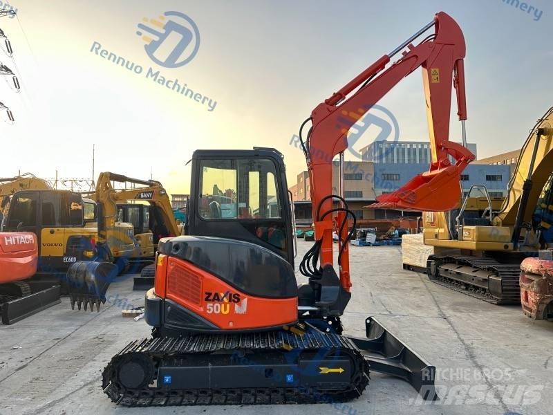 Hitachi ZX 50 Mini Escavadoras <7t
