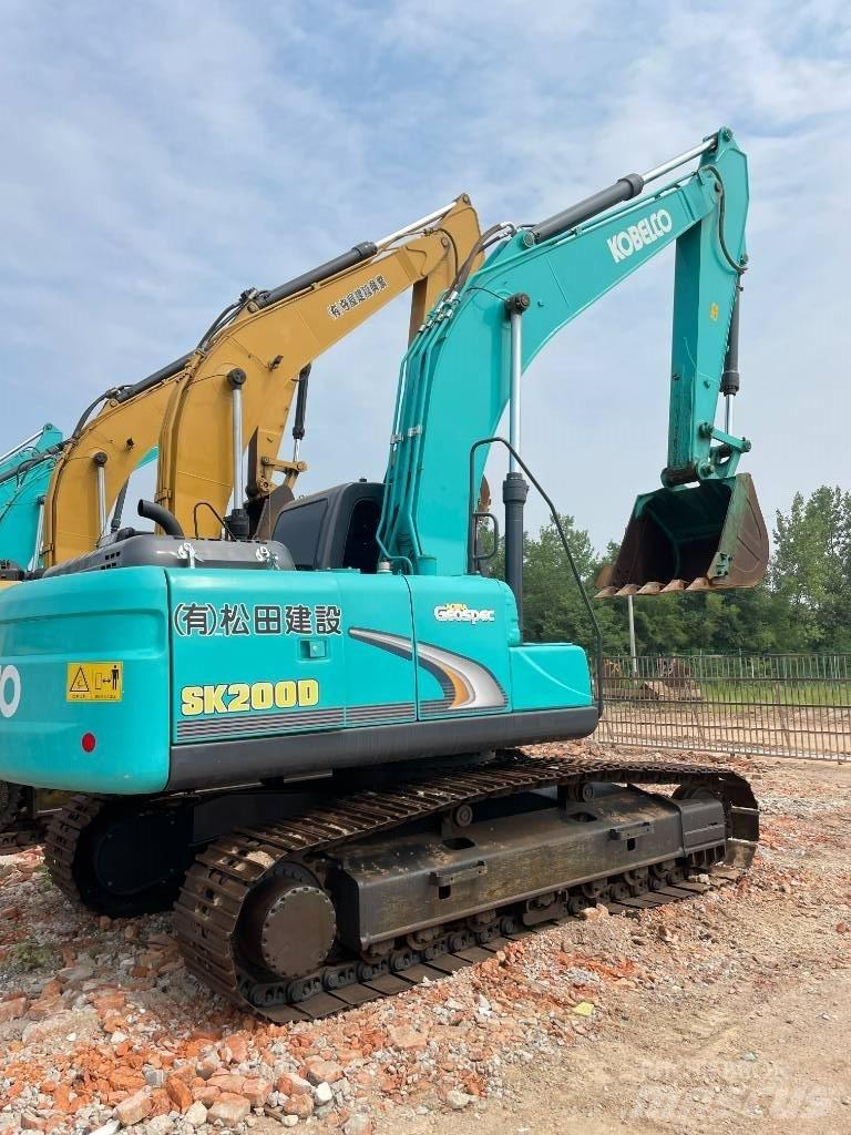 Kobelco 200 Escavadoras de rastos
