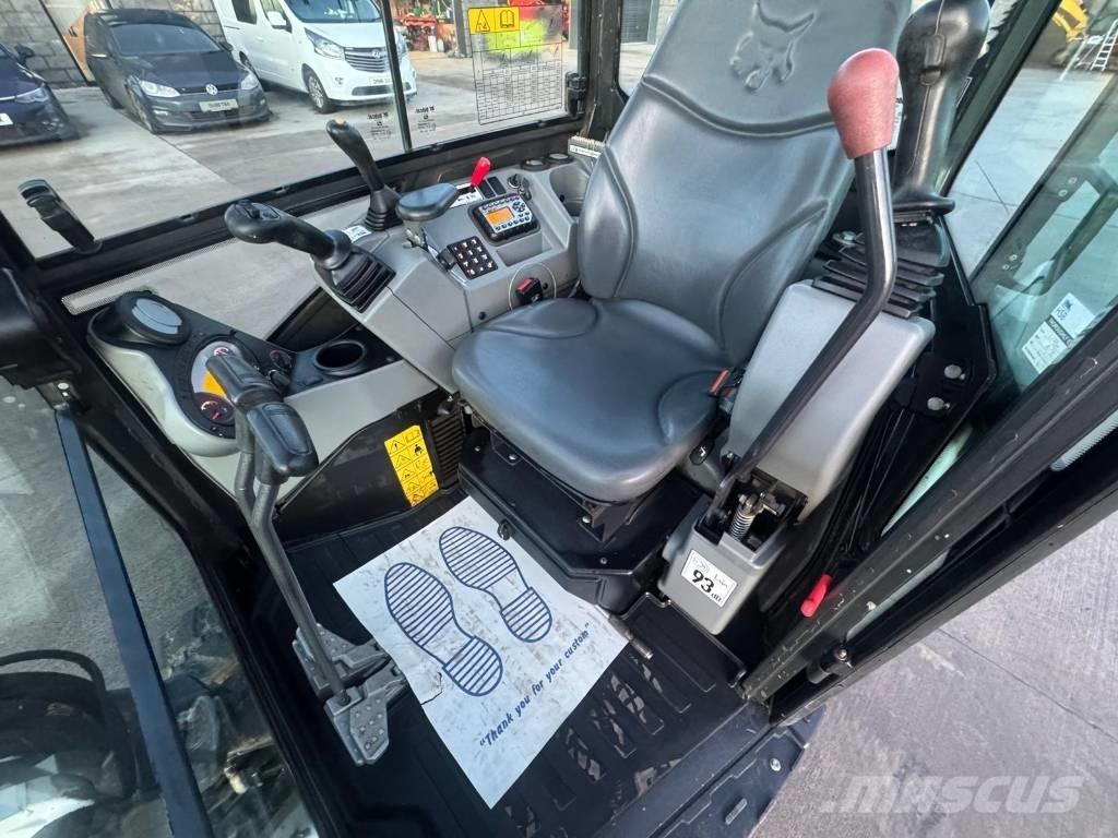 Bobcat E 26 Mini Escavadoras <7t