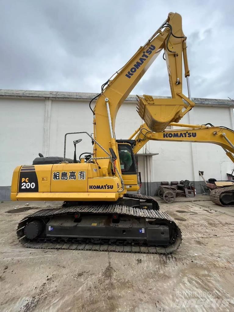 Komatsu PC 200-8N1 Escavadoras de rastos