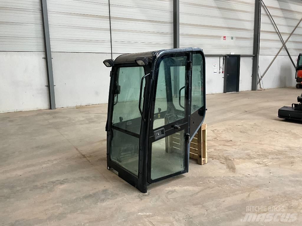 Kubota U 27-4 Cabines e interior máquinas construção