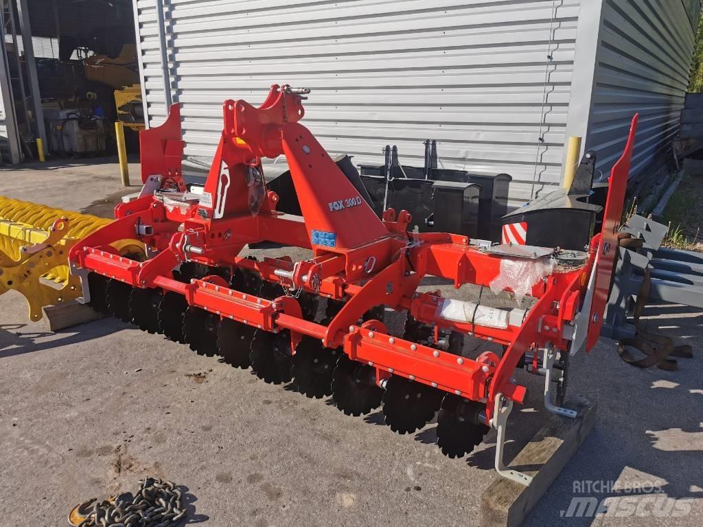 Pöttinger FOX300D Cultivadores de cultura em linha