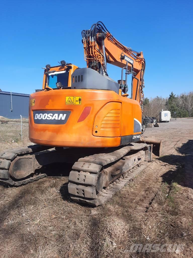 Doosan DX140LCR-5 Escavadoras de rastos