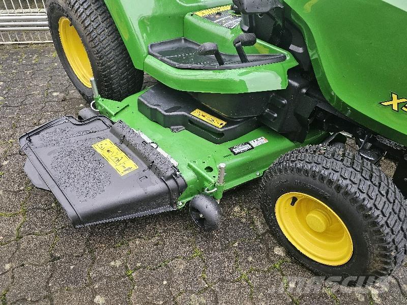 John Deere X584 Gadanheiras