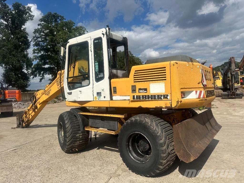 Liebherr A900 Escavadoras de rodas