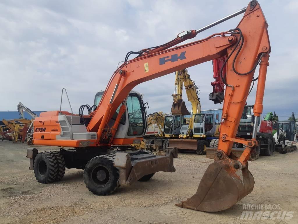 Fiat-Kobelco E175W Escavadoras de rodas