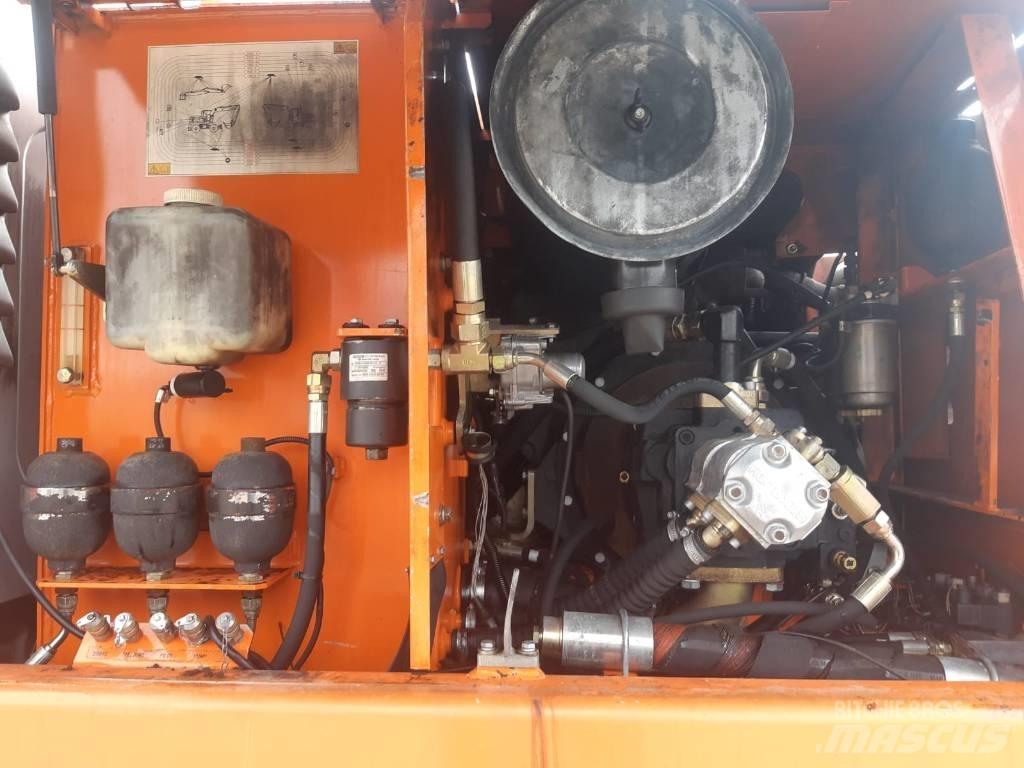 Fiat-Kobelco E175W Escavadoras de rodas