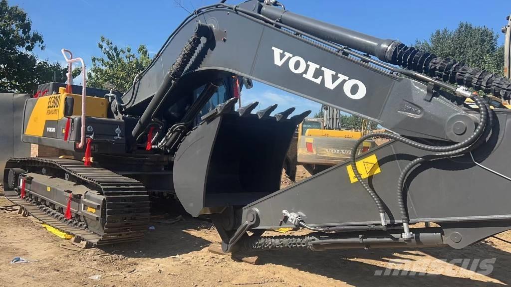 Volvo EC300D Mini Escavadoras <7t