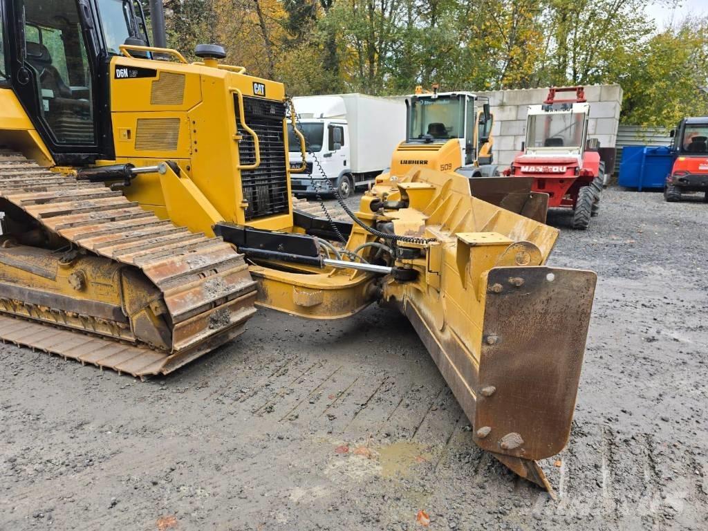 CAT D 6 N LGP Dozers - Tratores rastos