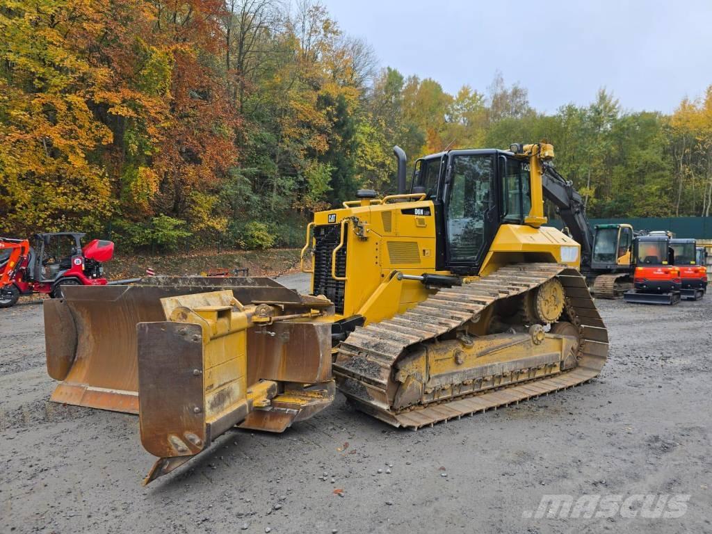CAT D 6 N LGP Dozers - Tratores rastos