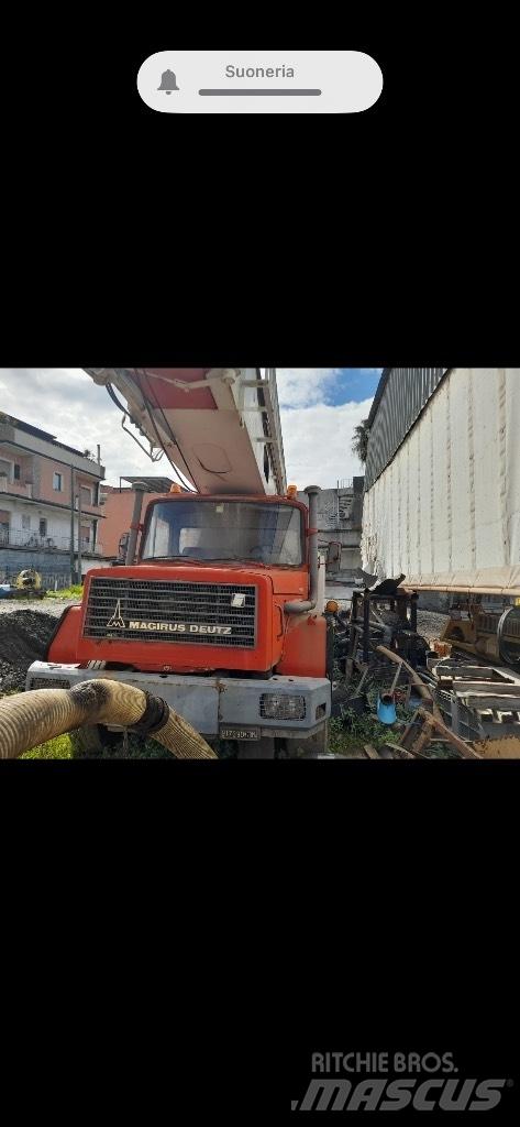  Massarenti SR 3500. Perfuradoras de furos de água