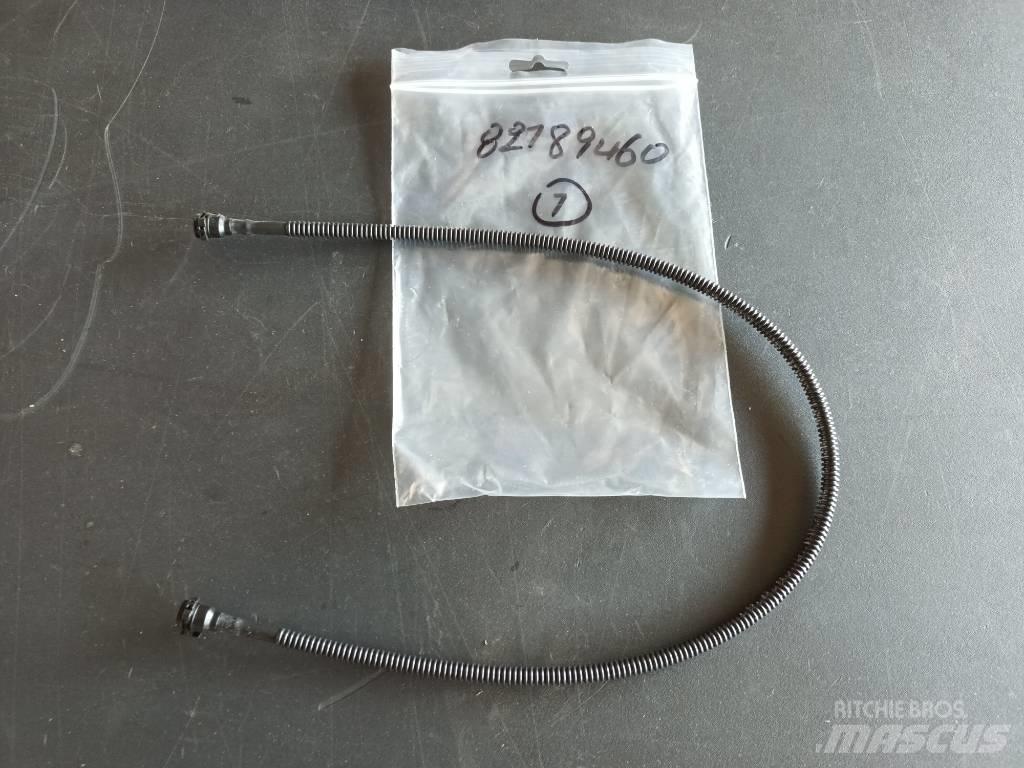 Volvo HOSE 82189460 Transportes - Outros
