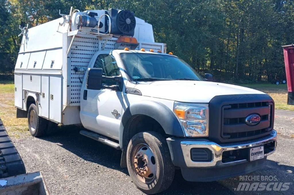 Ford F 550 XL SD Camiões Municipais / Uso Geral