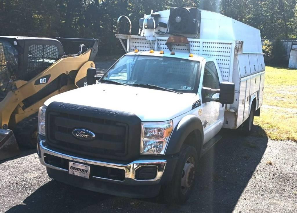 Ford F 550 XL SD Camiões Municipais / Uso Geral