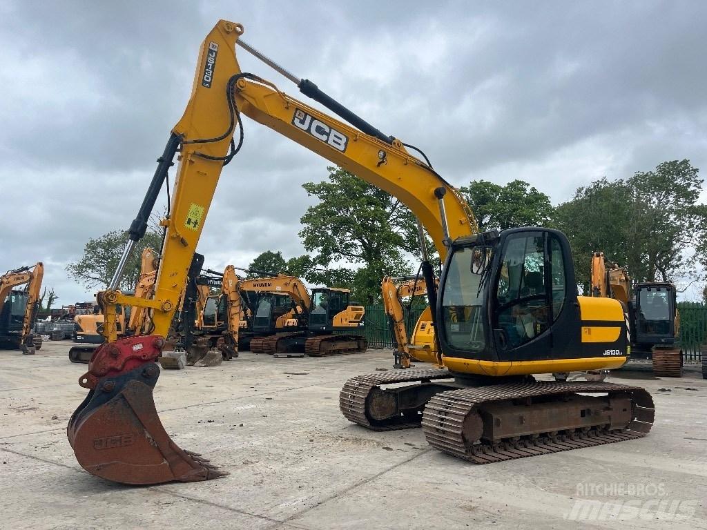 JCB JS 130 Escavadoras de rastos