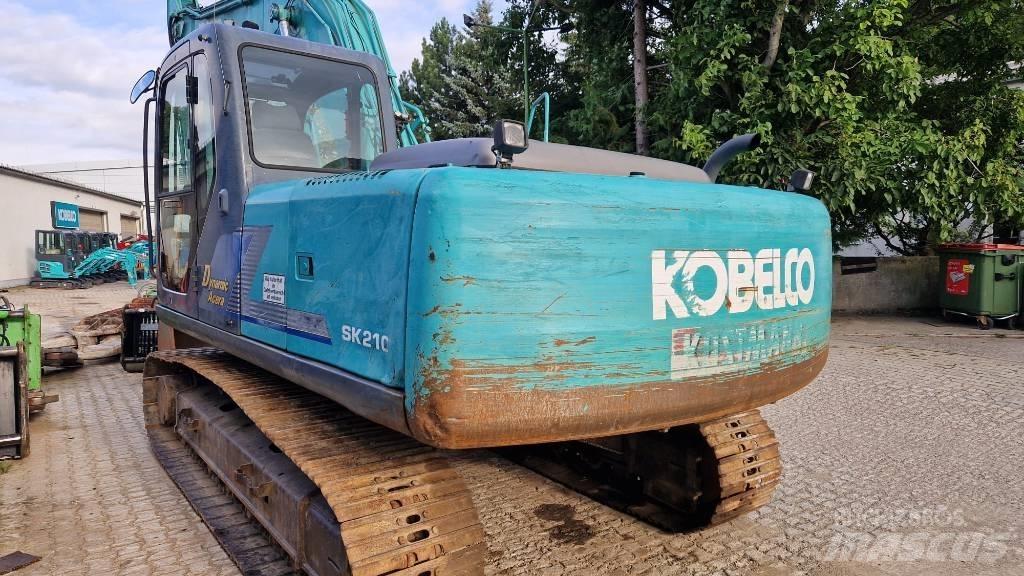 Kobelco SK210 Escavadoras de rastos