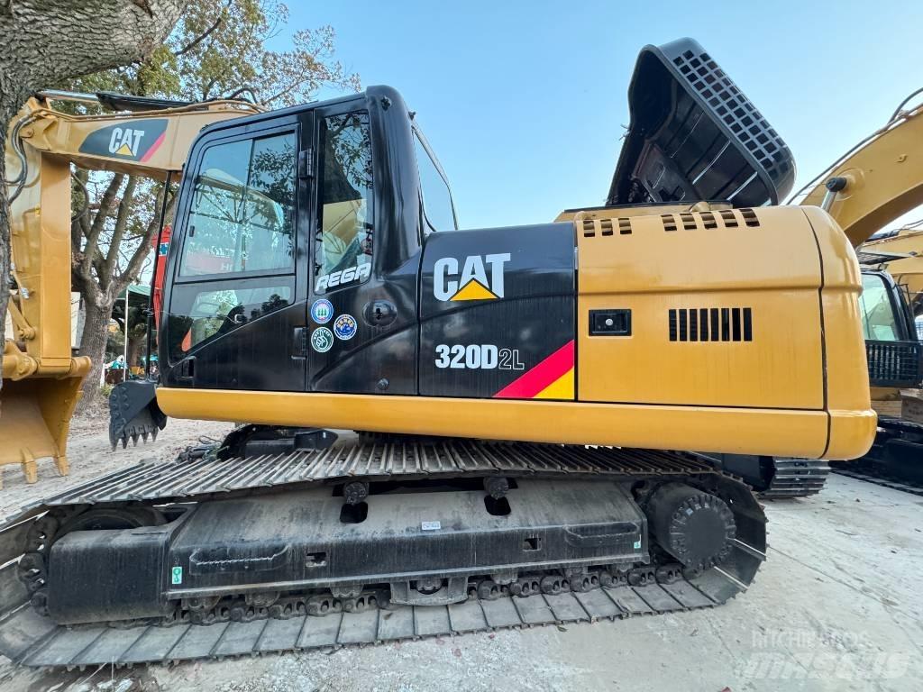 CAT 320D2L Escavadoras de rastos