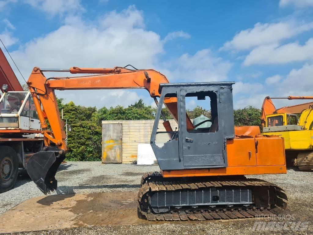 Hitachi UH 02 Mini Escavadoras <7t