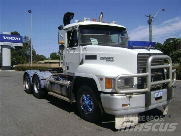 Mack Fleetliner Tractores (camiões)