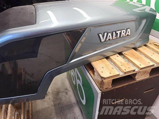 Valtra N 163 hood Cabines e interior
